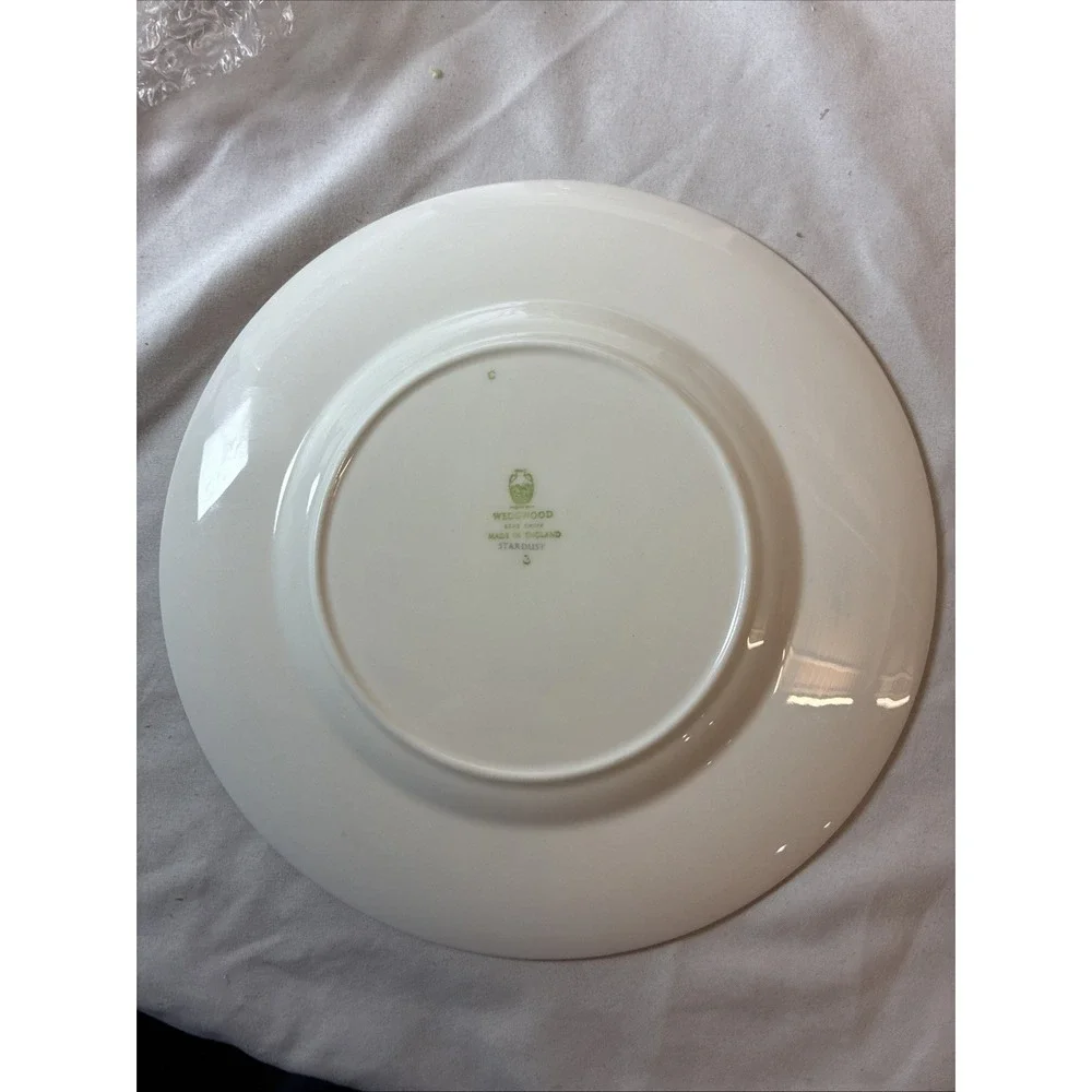 Wedgwood STARDUST R4292 Bone China Salad Plate 8 Inch White Vintage England